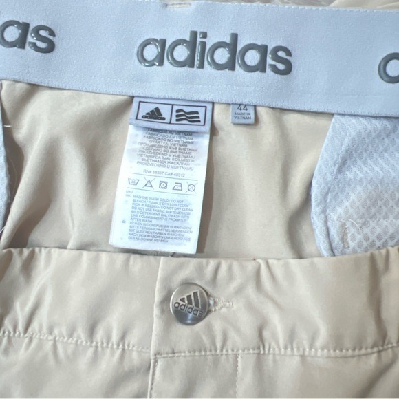 Adidas Tan Golf Athletic Chino Pants Classic Style Men’s 44 stretch button waist - Picture 9 of 16